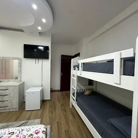Niku 4*